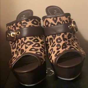 Brand New Pleaser Heel